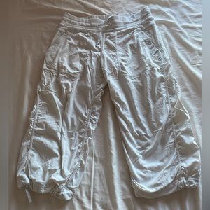 Capri Lululemon Studio Pants
